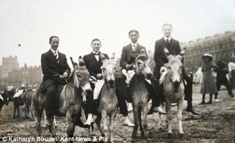 1920-margate-donkeys